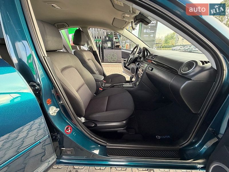 Седан Mazda 3 2007 в Одесі