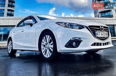Седан Mazda 3 2014 в Дніпрі