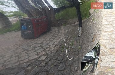 Седан Mazda 3 2004 в Киеве