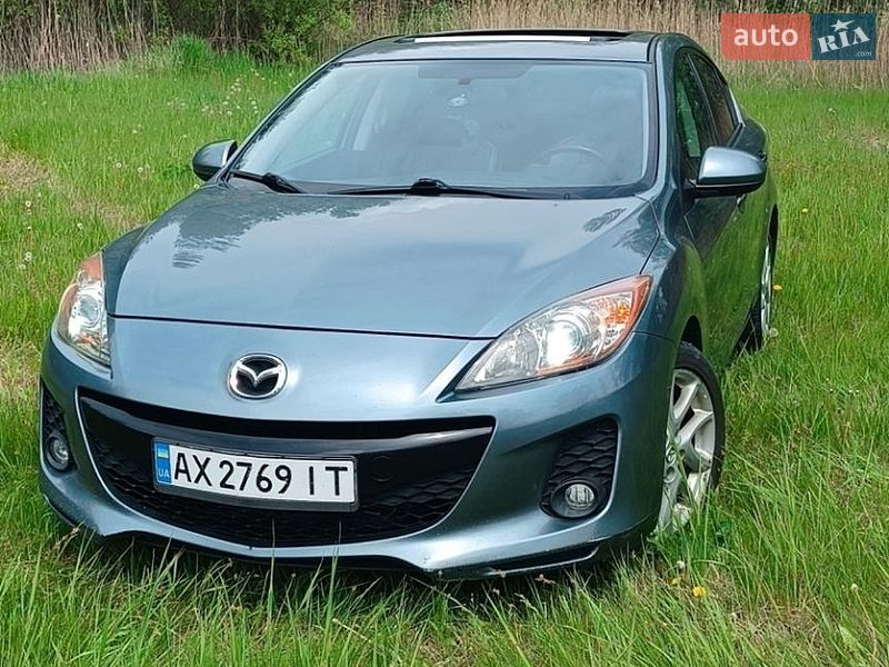 Седан Mazda 3 2011 в Харькове