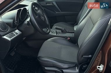 Хэтчбек Mazda 3 2012 в Чернигове