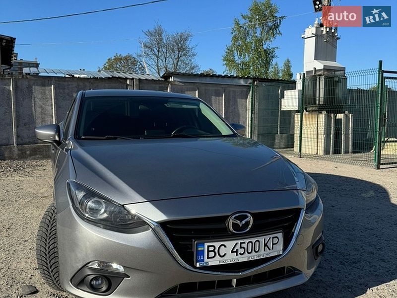 Mazda 3 2016