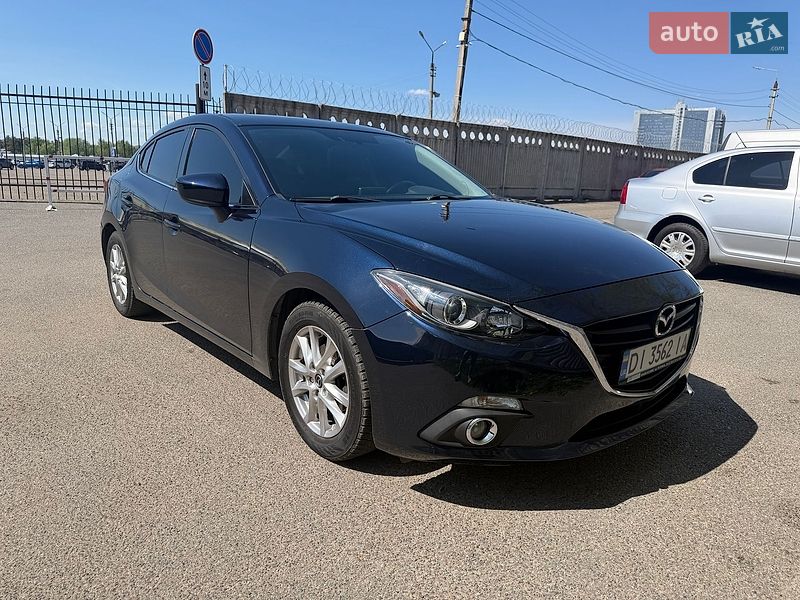Mazda 3 2016