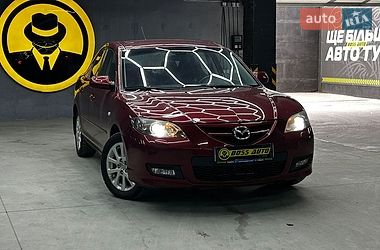Седан Mazda 3 2008 в Чернівцях