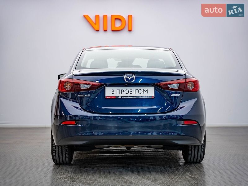 Седан Mazda 3 2018 в Києві