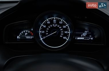 Седан Mazda 3 2018 в Києві