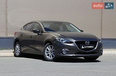 Седан Mazda 3 2014 в Киеве