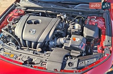 Седан Mazda 3 2021 в Киеве