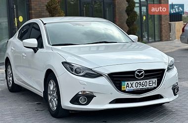 Седан Mazda 3 2015 в Вінниці