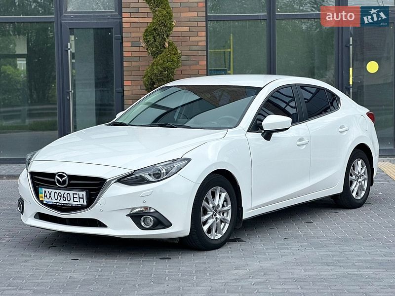 Седан Mazda 3 2015 в Вінниці