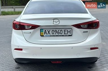 Седан Mazda 3 2015 в Вінниці