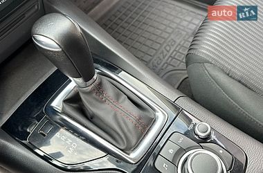 Седан Mazda 3 2015 в Вінниці