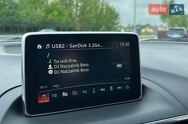 Седан Mazda 3 2015 в Вінниці
