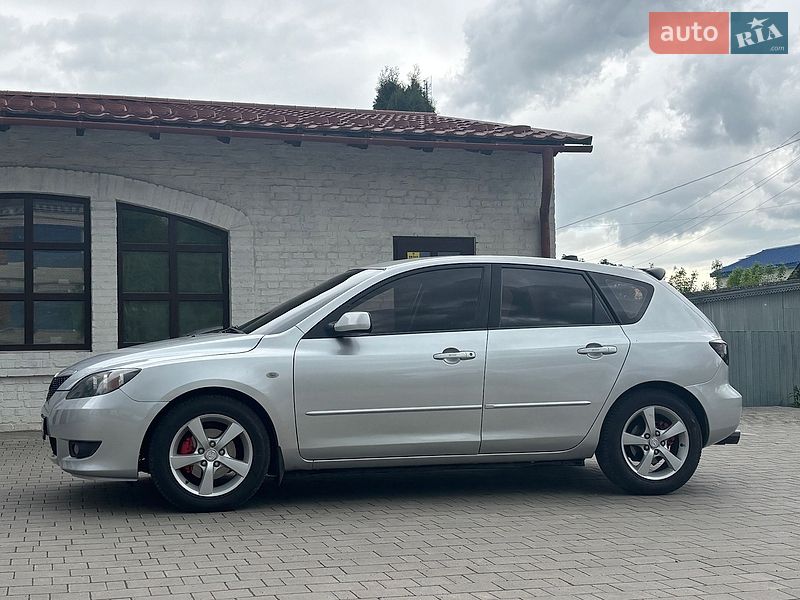 Хэтчбек Mazda 3 2004 в Красилове