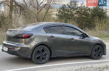 Седан Mazda 3 2012 в Дніпрі