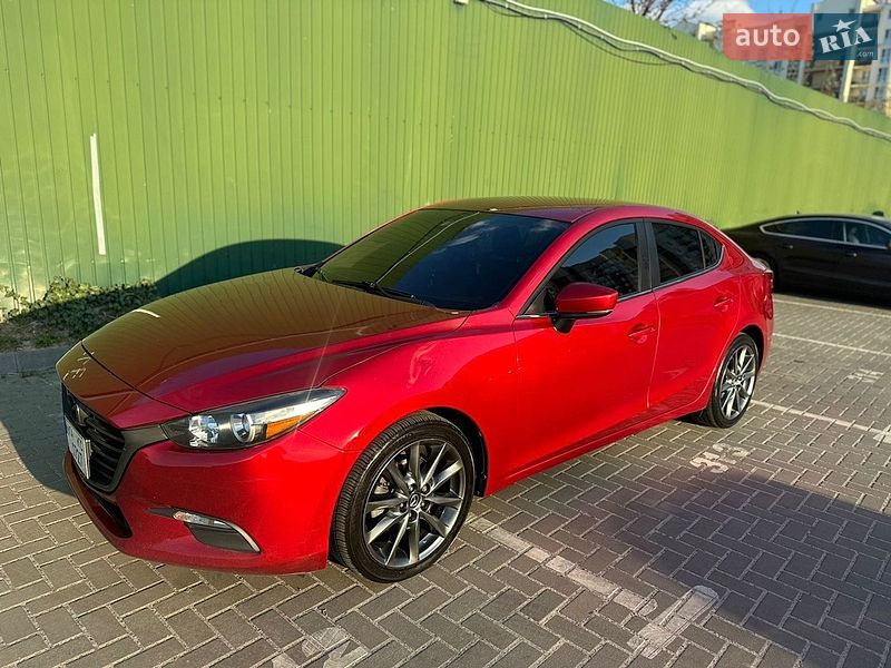 Седан Mazda 3 2017 в Киеве
