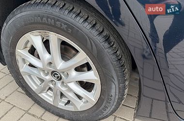 Седан Mazda 3 2016 в Киеве
