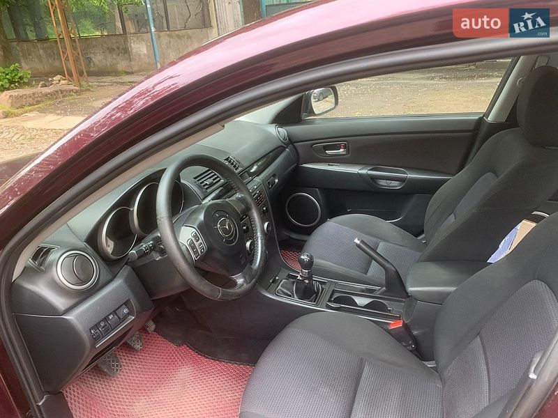 Седан Mazda 3 2007 в Миколаєві