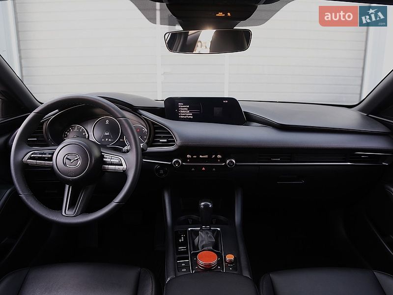 Хэтчбек Mazda 3 2022 в Киеве