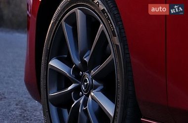 Хэтчбек Mazda 3 2024 в Новомосковске