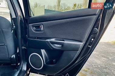 Седан Mazda 3 2008 в Хмільнику