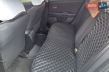 Седан Mazda 3 2005 в Лохвиці