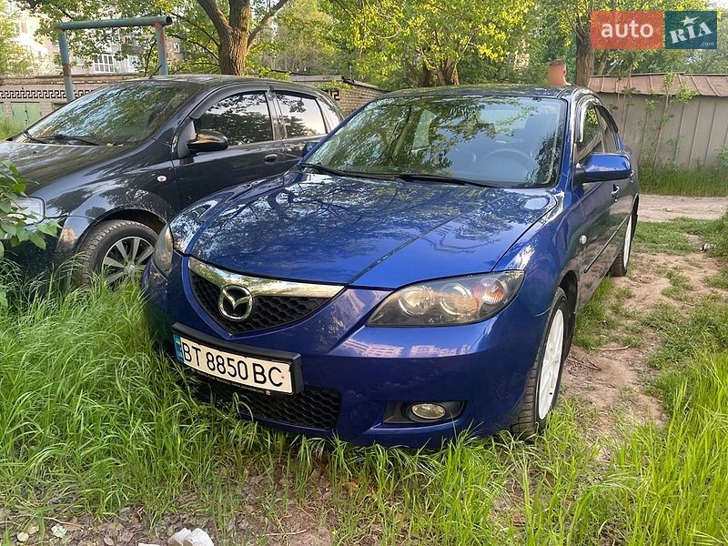 Седан Mazda 3 2009 в Херсоне