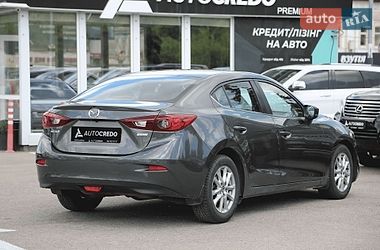 Седан Mazda 3 2017 в Харькове