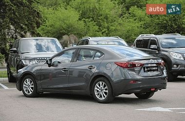 Седан Mazda 3 2017 в Харькове