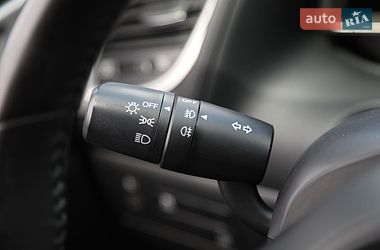 Седан Mazda 3 2017 в Харькове