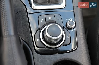 Седан Mazda 3 2017 в Харькове