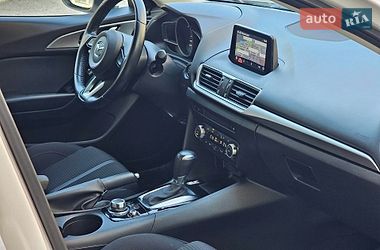 Хэтчбек Mazda 3 2017 в Киеве фото 33 Хэтчбек Mazda 3 2017 в Киеве