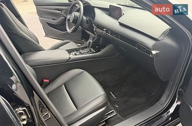 Хетчбек Mazda 3 2023 в Львові