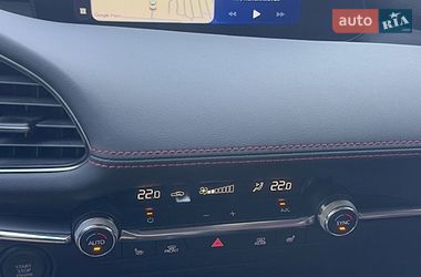 Седан Mazda 3 2023 в Киеве