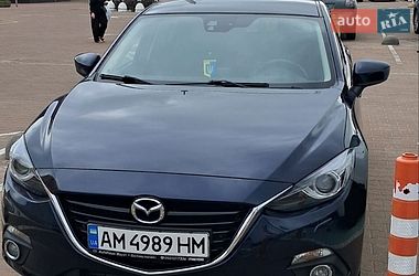 Хэтчбек Mazda 3 2015 в Житомире