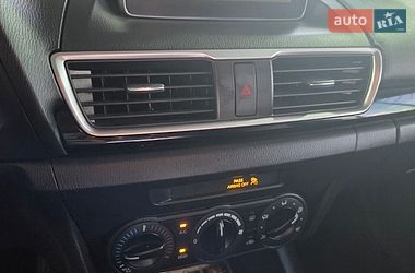 Седан Mazda 3 2016 в Полтаві фото 10 Седан Mazda 3 2016 в Полтаві