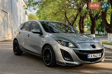 Хэтчбек Mazda 3 2010 в Измаиле