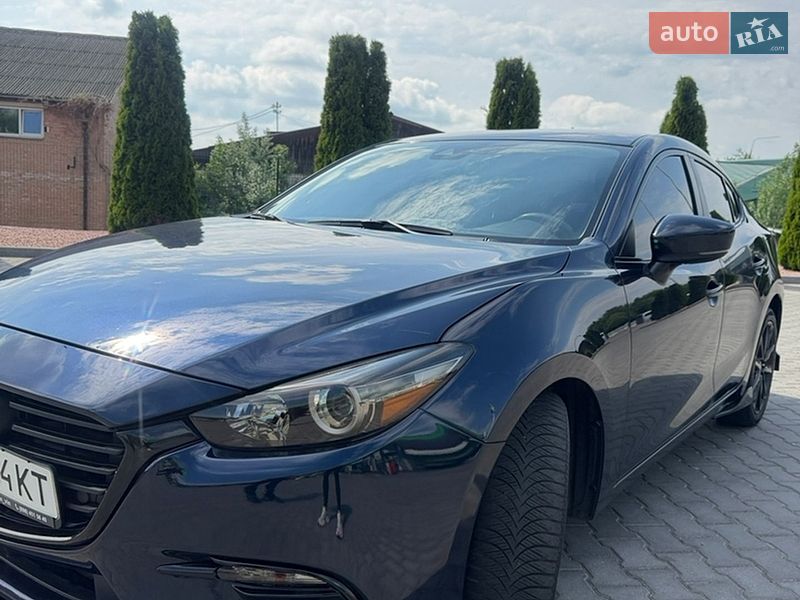 Седан Mazda 3 2018 в Вінниці