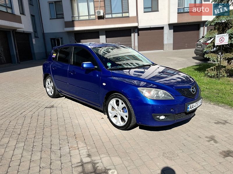 Хэтчбек Mazda 3 2008 в Киеве
