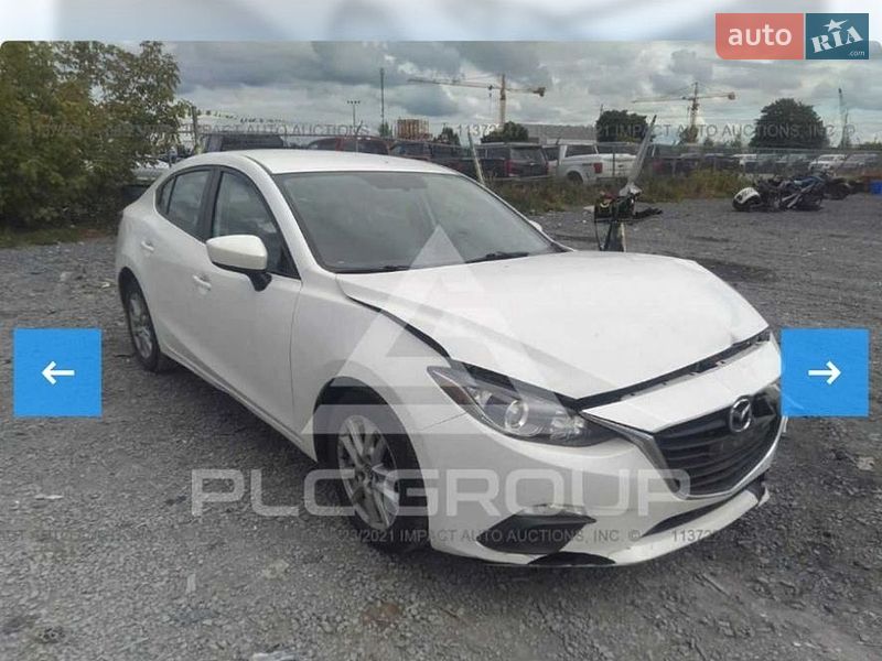 Седан Mazda 3 2015 в Ірпені