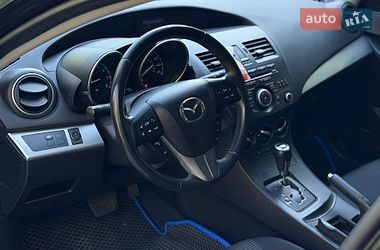 Хетчбек Mazda 3 2012 в Чернігові