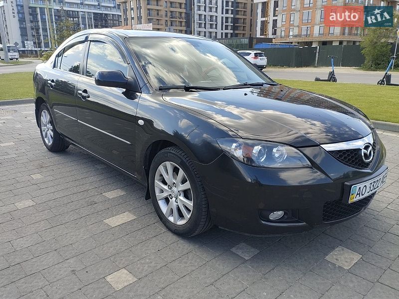 Седан Mazda 3 2007 в Ужгороде