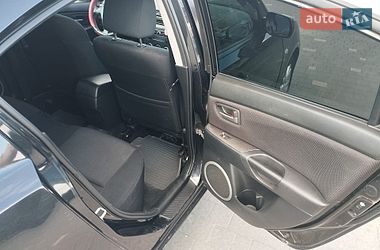 Седан Mazda 3 2007 в Ужгороде