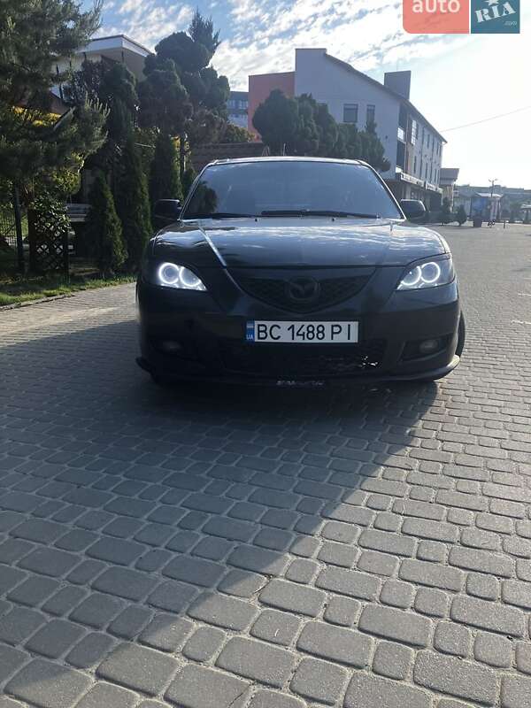 Хэтчбек Mazda 3 2007 в Яворове