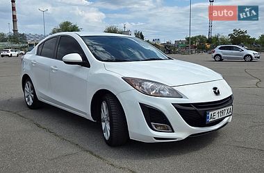 Седан Mazda 3 2010 в Дніпрі