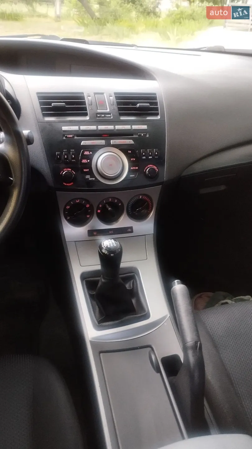 2010 Mazda 3 - мініатюра 16