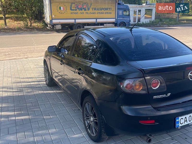 Седан Mazda 3 2005 в Черкассах