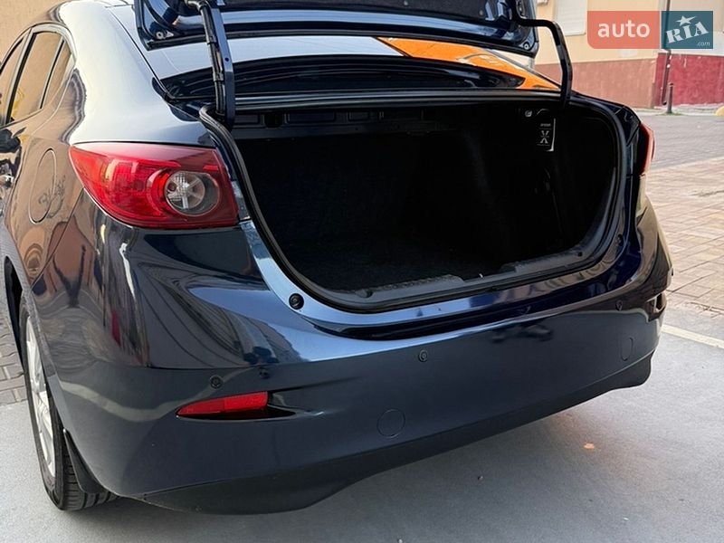 Седан Mazda 3 2014 в Белой Церкви