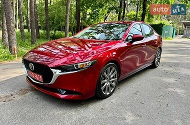 Седан Mazda 3 2019 в Киеве