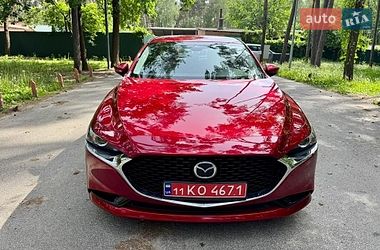 Седан Mazda 3 2019 в Киеве